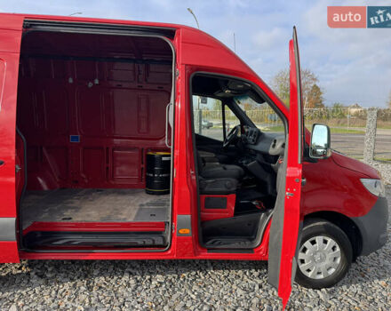 Червоний Мерседес Sprinter, об'ємом двигуна 0 л та пробігом 227 тис. км за 28950 $, фото 24 на Automoto.ua