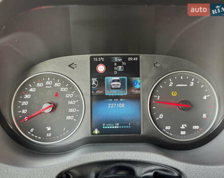 Червоний Мерседес Sprinter, об'ємом двигуна 0 л та пробігом 227 тис. км за 28950 $, фото 17 на Automoto.ua