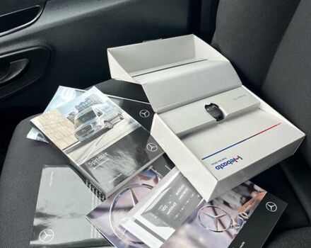 Красный Мерседес Sprinter, объемом двигателя 2.99 л и пробегом 101 тыс. км за 65500 $, фото 48 на Automoto.ua