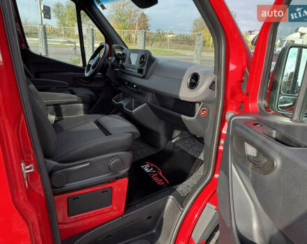Червоний Мерседес Sprinter, об'ємом двигуна 0 л та пробігом 227 тис. км за 28950 $, фото 20 на Automoto.ua
