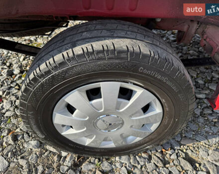 Червоний Мерседес Sprinter, об'ємом двигуна 0 л та пробігом 227 тис. км за 28950 $, фото 31 на Automoto.ua