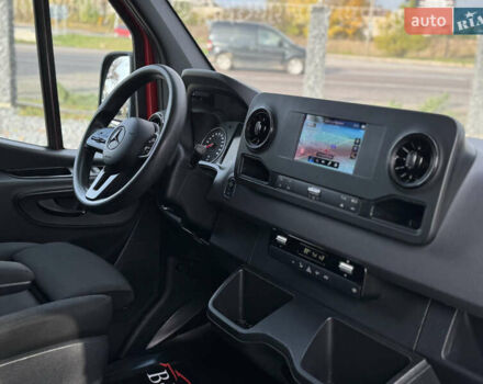 Червоний Мерседес Sprinter, об'ємом двигуна 0 л та пробігом 227 тис. км за 28950 $, фото 23 на Automoto.ua