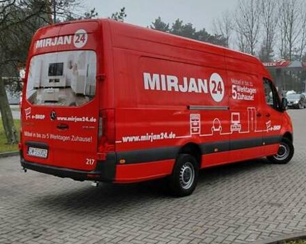 Красный Мерседес Sprinter, объемом двигателя 3 л и пробегом 407 тыс. км за 37713 $, фото 6 на Automoto.ua