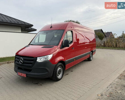 Красный Мерседес Sprinter, объемом двигателя 0 л и пробегом 203 тыс. км за 24900 $, фото 1 на Automoto.ua