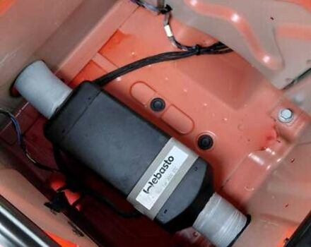 Красный Мерседес Sprinter, объемом двигателя 3 л и пробегом 407 тыс. км за 37713 $, фото 14 на Automoto.ua