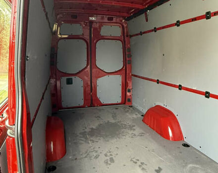 Красный Мерседес Sprinter, объемом двигателя 0 л и пробегом 203 тыс. км за 24900 $, фото 17 на Automoto.ua