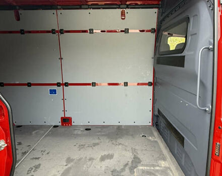 Красный Мерседес Sprinter, объемом двигателя 0 л и пробегом 203 тыс. км за 24400 $, фото 17 на Automoto.ua