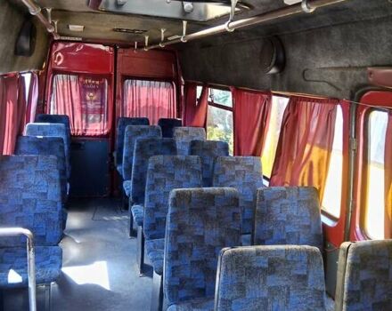 Червоний Мерседес Sprinter, об'ємом двигуна 2.9 л та пробігом 300 тис. км за 9500 $, фото 8 на Automoto.ua