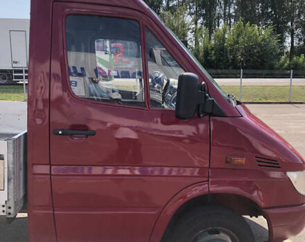 Червоний Мерседес Sprinter, об'ємом двигуна 2.15 л та пробігом 839 тис. км за 13000 $, фото 5 на Automoto.ua