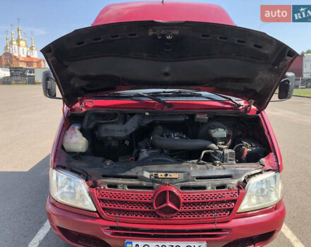 Червоний Мерседес Sprinter, об'ємом двигуна 2.15 л та пробігом 839 тис. км за 13000 $, фото 18 на Automoto.ua