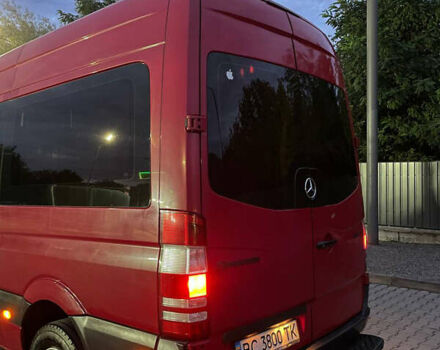 Красный Мерседес Sprinter, объемом двигателя 2.15 л и пробегом 760 тыс. км за 14000 $, фото 6 на Automoto.ua