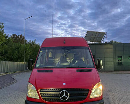 Красный Мерседес Sprinter, объемом двигателя 2.15 л и пробегом 760 тыс. км за 14000 $, фото 16 на Automoto.ua