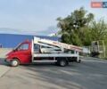 Красный Мерседес Sprinter, объемом двигателя 2.69 л и пробегом 99 тыс. км за 39900 $, фото 4 на Automoto.ua