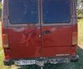 Красный Мерседес Sprinter, объемом двигателя 2 л и пробегом 455 тыс. км за 1600 $, фото 1 на Automoto.ua