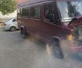 Красный Мерседес Sprinter, объемом двигателя 2.8 л и пробегом 65 тыс. км за 3500 $, фото 3 на Automoto.ua
