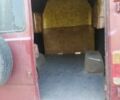 Красный Мерседес Sprinter, объемом двигателя 2.8 л и пробегом 65 тыс. км за 3500 $, фото 2 на Automoto.ua