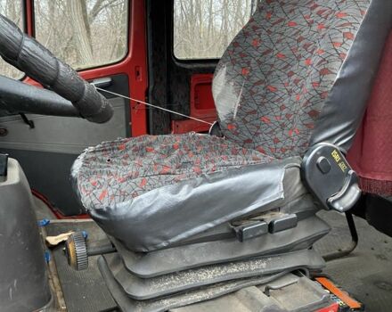 Красный Мерседес Sprinter, объемом двигателя 2.9 л и пробегом 326 тыс. км за 1300 $, фото 1 на Automoto.ua