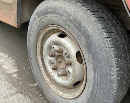 Красный Мерседес Sprinter, объемом двигателя 2.9 л и пробегом 326 тыс. км за 1300 $, фото 3 на Automoto.ua