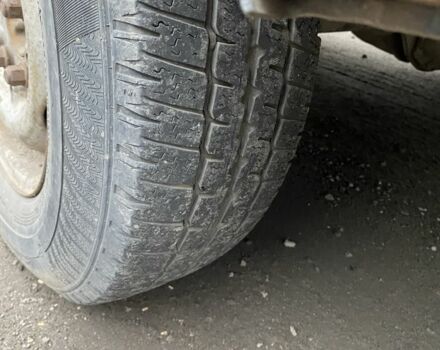 Красный Мерседес Sprinter, объемом двигателя 2.9 л и пробегом 326 тыс. км за 1300 $, фото 4 на Automoto.ua