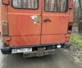 Красный Мерседес Sprinter, объемом двигателя 2.9 л и пробегом 326 тыс. км за 1300 $, фото 2 на Automoto.ua