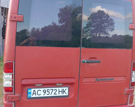 Красный Мерседес Sprinter, объемом двигателя 0 л и пробегом 850 тыс. км за 4500 $, фото 5 на Automoto.ua