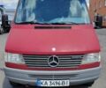 Красный Мерседес Sprinter, объемом двигателя 2.3 л и пробегом 326 тыс. км за 4000 $, фото 13 на Automoto.ua