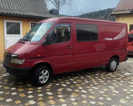 Червоний Мерседес Sprinter, об'ємом двигуна 2.3 л та пробігом 500 тис. км за 4800 $, фото 3 на Automoto.ua