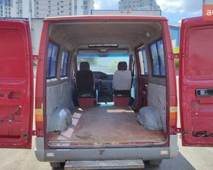 Красный Мерседес Sprinter, объемом двигателя 2.3 л и пробегом 326 тыс. км за 4000 $, фото 12 на Automoto.ua