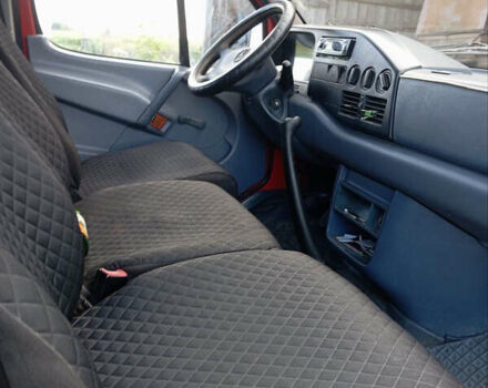 Красный Мерседес Sprinter, объемом двигателя 0 л и пробегом 850 тыс. км за 4500 $, фото 3 на Automoto.ua