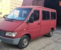 Красный Мерседес Sprinter, объемом двигателя 2.3 л и пробегом 326 тыс. км за 4000 $, фото 2 на Automoto.ua