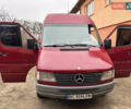 Красный Мерседес Sprinter, объемом двигателя 2.9 л и пробегом 460 тыс. км за 7500 $, фото 2 на Automoto.ua