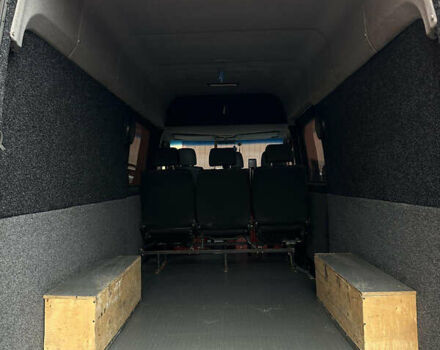 Красный Мерседес Sprinter, объемом двигателя 2.9 л и пробегом 460 тыс. км за 7500 $, фото 18 на Automoto.ua