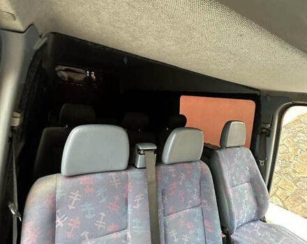 Красный Мерседес Sprinter, объемом двигателя 2.9 л и пробегом 460 тыс. км за 7500 $, фото 13 на Automoto.ua