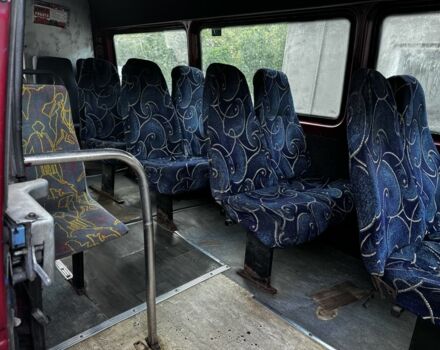 Красный Мерседес Sprinter, объемом двигателя 2.9 л и пробегом 843 тыс. км за 4690 $, фото 4 на Automoto.ua