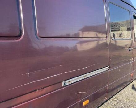 Красный Мерседес Sprinter, объемом двигателя 2.3 л и пробегом 451 тыс. км за 6800 $, фото 6 на Automoto.ua
