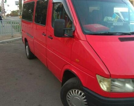 Червоний Мерседес Sprinter, об'ємом двигуна 2.9 л та пробігом 320 тис. км за 6000 $, фото 3 на Automoto.ua