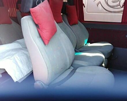 Червоний Мерседес Sprinter, об'ємом двигуна 2.9 л та пробігом 320 тис. км за 6000 $, фото 4 на Automoto.ua