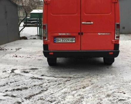 Красный Мерседес Sprinter, объемом двигателя 2.9 л и пробегом 495 тыс. км за 9000 $, фото 3 на Automoto.ua