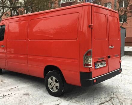 Красный Мерседес Sprinter, объемом двигателя 2.9 л и пробегом 495 тыс. км за 9000 $, фото 2 на Automoto.ua
