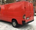 Красный Мерседес Sprinter, объемом двигателя 2.9 л и пробегом 495 тыс. км за 9000 $, фото 2 на Automoto.ua