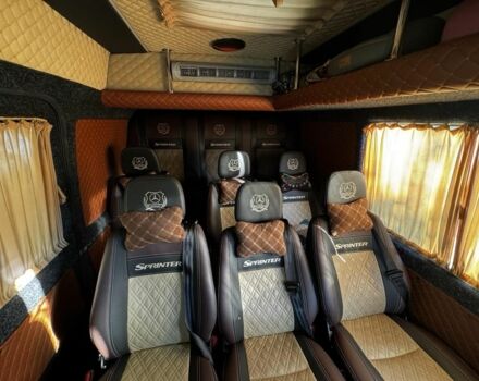 Червоний Мерседес Sprinter, об'ємом двигуна 2.7 л та пробігом 320 тис. км за 7999 $, фото 6 на Automoto.ua