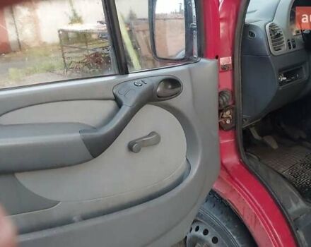 Красный Мерседес Sprinter, объемом двигателя 2.2 л и пробегом 390 тыс. км за 5800 $, фото 22 на Automoto.ua