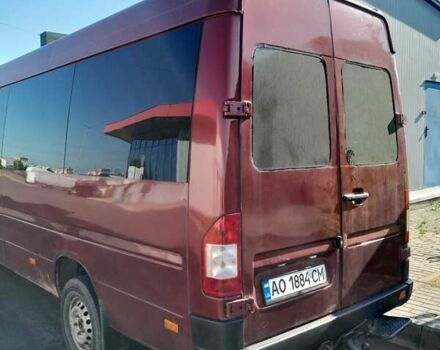Красный Мерседес Sprinter, объемом двигателя 2.7 л и пробегом 650 тыс. км за 8200 $, фото 11 на Automoto.ua