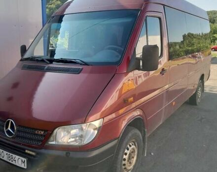Красный Мерседес Sprinter, объемом двигателя 2.7 л и пробегом 650 тыс. км за 8200 $, фото 14 на Automoto.ua