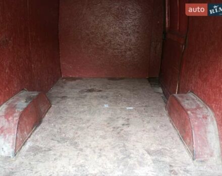 Червоний Мерседес Sprinter, об'ємом двигуна 2.15 л та пробігом 400 тис. км за 6200 $, фото 6 на Automoto.ua