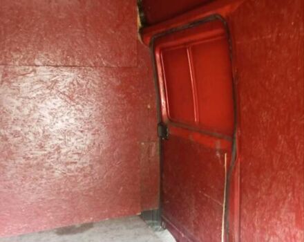 Червоний Мерседес Sprinter, об'ємом двигуна 2.15 л та пробігом 400 тис. км за 6200 $, фото 5 на Automoto.ua