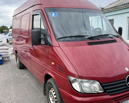 Красный Мерседес Sprinter, объемом двигателя 2.1 л и пробегом 500 тыс. км за 7500 $, фото 1 на Automoto.ua