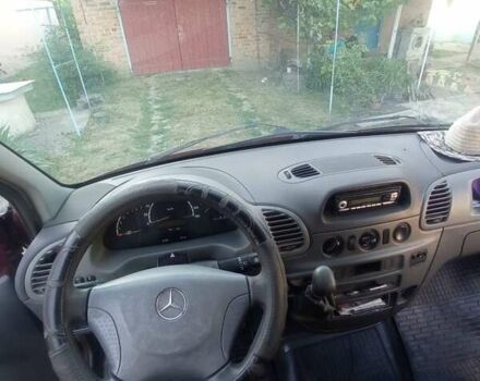 Красный Мерседес Sprinter, объемом двигателя 0 л и пробегом 510 тыс. км за 9500 $, фото 1 на Automoto.ua