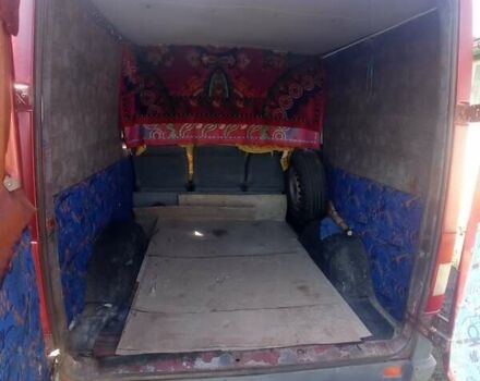 Красный Мерседес Sprinter, объемом двигателя 0 л и пробегом 510 тыс. км за 9500 $, фото 4 на Automoto.ua