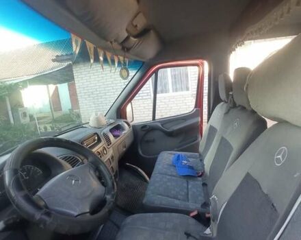 Красный Мерседес Sprinter, объемом двигателя 0 л и пробегом 510 тыс. км за 9500 $, фото 9 на Automoto.ua